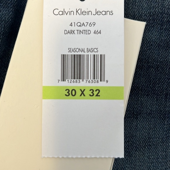 Calvin Klein men’s dark blue jeans, straight cut W30xL32 - Picture 13 of 13